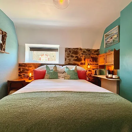 Brightham House - Exclusively For Adults Bed & Breakfast Salcombe Room photo