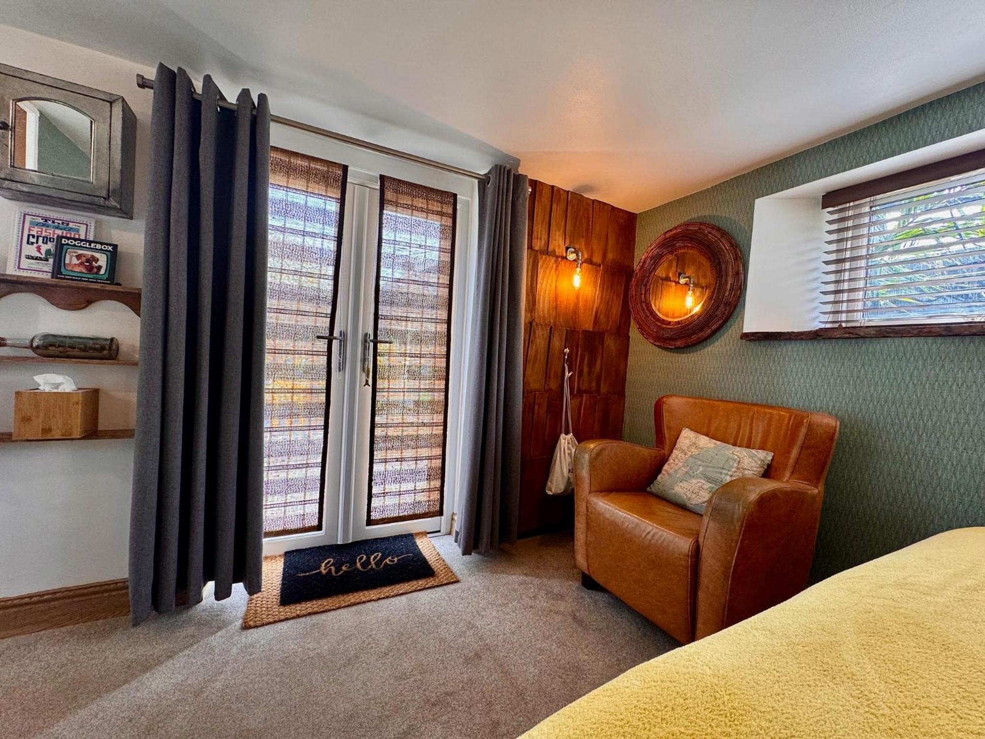 Bed & Breakfast Brightham House - Exclusively For Adults 5*